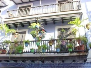 Old San Juan Balcones and Doors