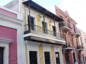 Old San Juan Balcones and Doors