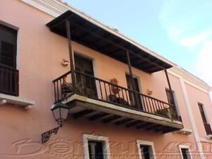 Old San Juan Balcones and Doors