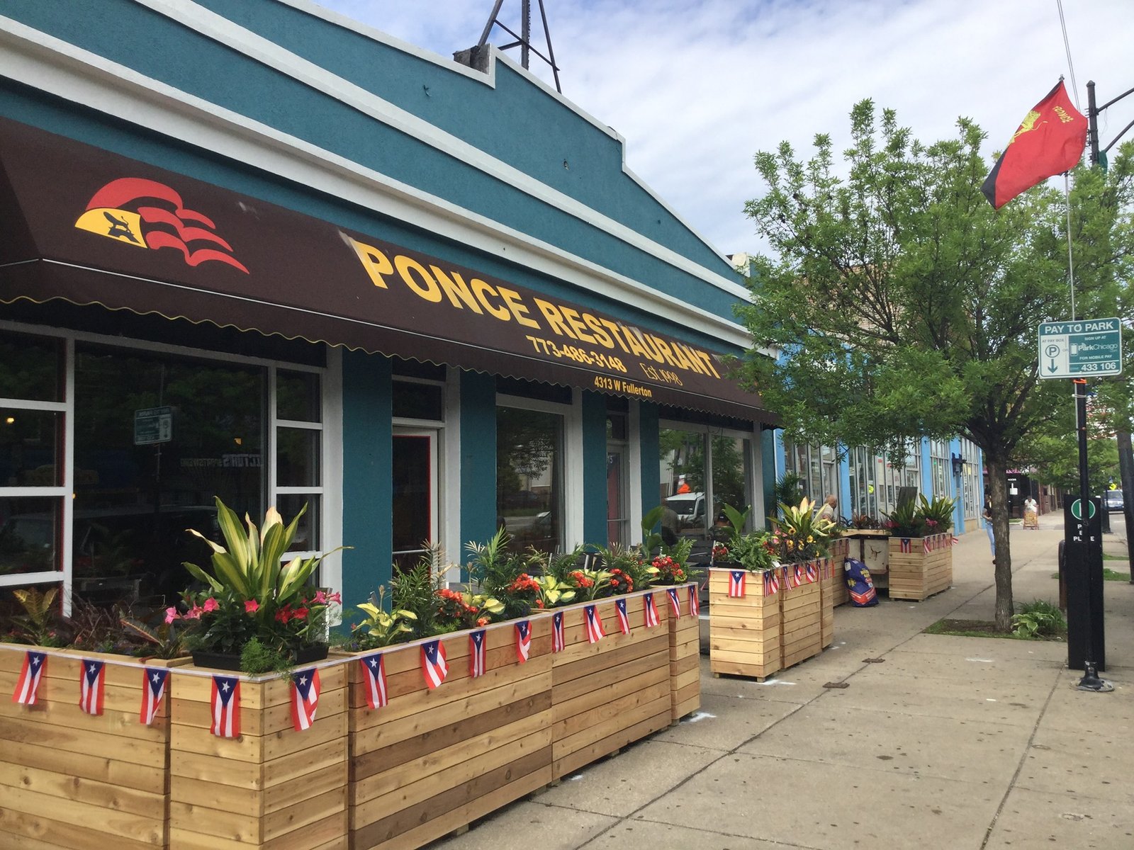 Ponce Restaurant Front