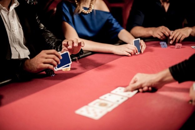 Top 10 most popular and high-paying jobs in casinos