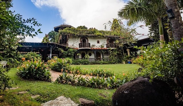 hacienda siesta alegre front