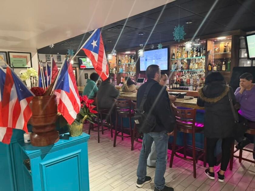 Raices Boricuas Restaurant inside