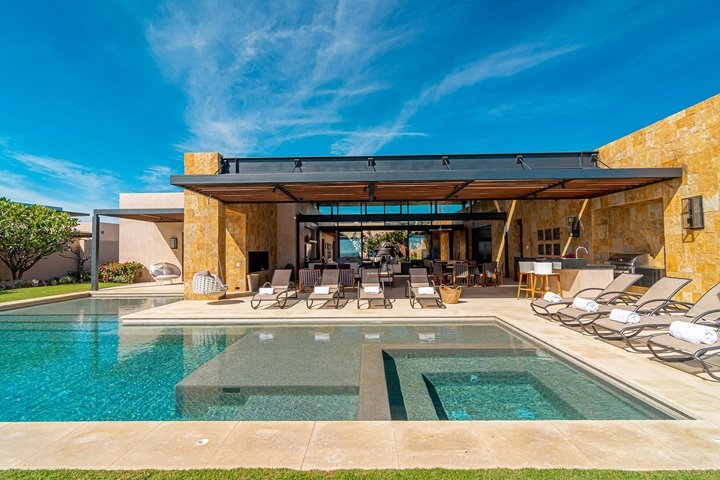 Sun Cabo Villas